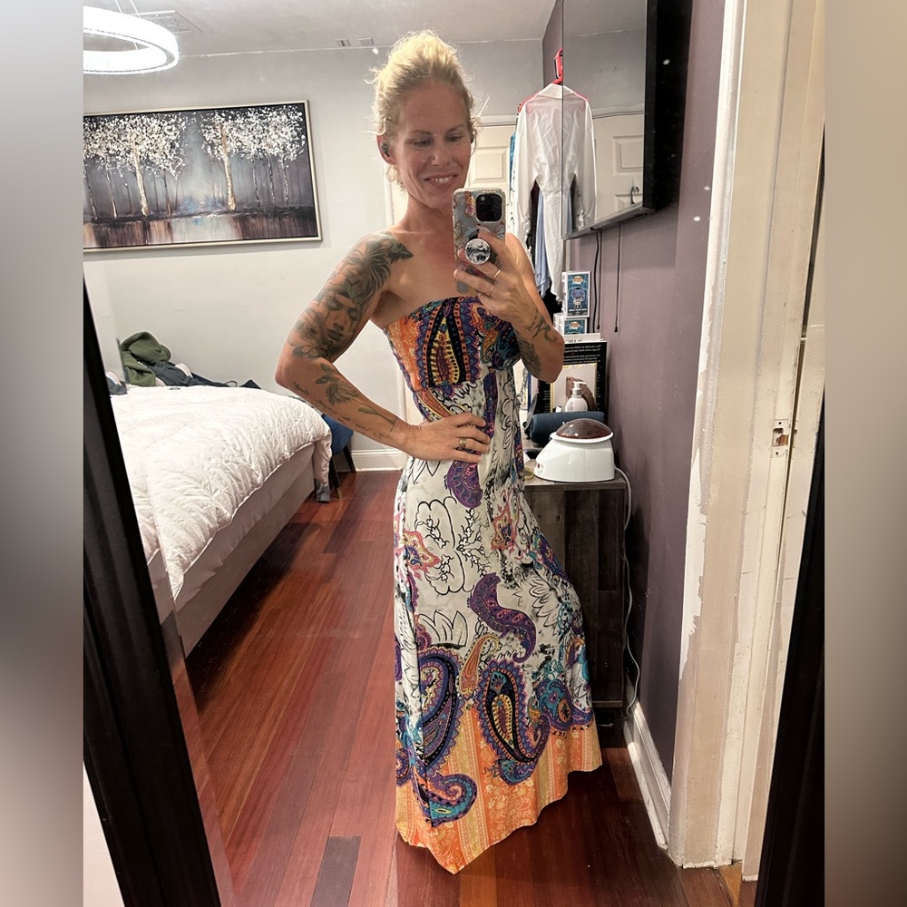 Elysa Signature Maxi Dress